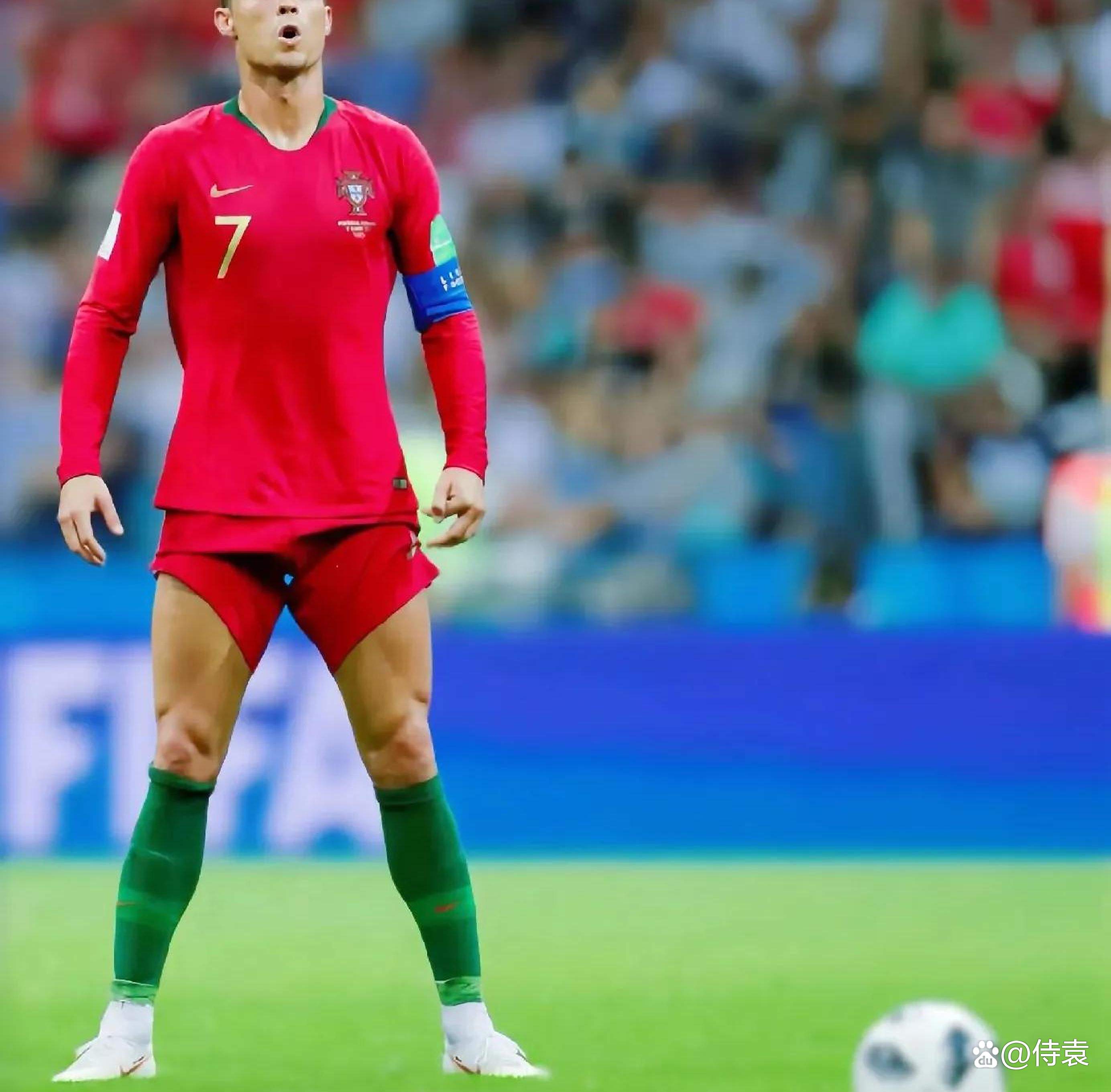 爱游戏重返赛场引发热议!,C罗在独行侠比赛中比赛规则变更赛场气氛高涨的简单介绍