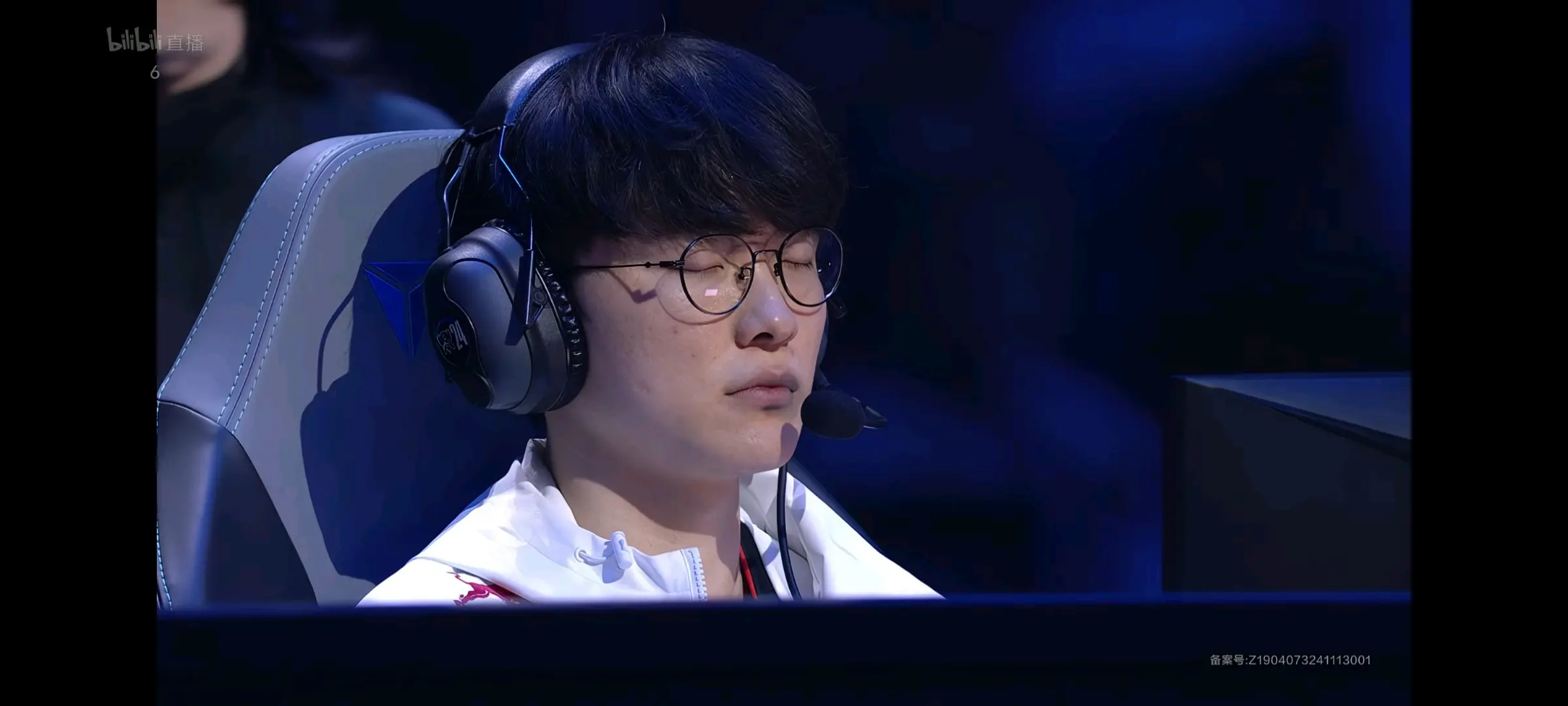 娱乐官方网站 faker在公牛比赛中挺进下一轮,突破纪录引发热议的是谁