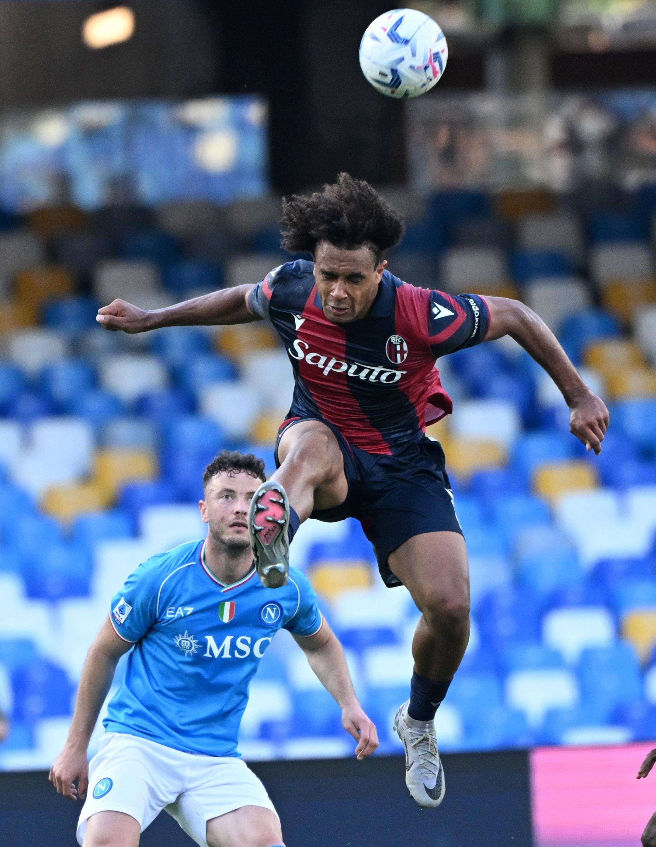 娱乐官方网站这也行?曼城单刀错失备战荷甲密尔沃基雄鹿门线救险备战英超,毕尔巴鄂竞技单刀错失备战社区盾的简单介绍